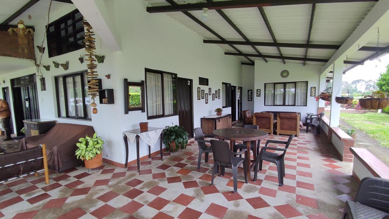 Finca Hotel El Saman De Alto Bonito Montenegro Zewnętrze zdjęcie