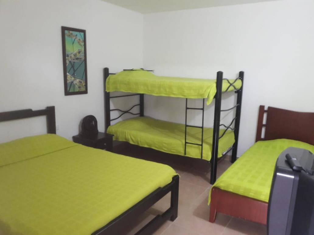 Finca Hotel El Saman De Alto Bonito Montenegro Zewnętrze zdjęcie