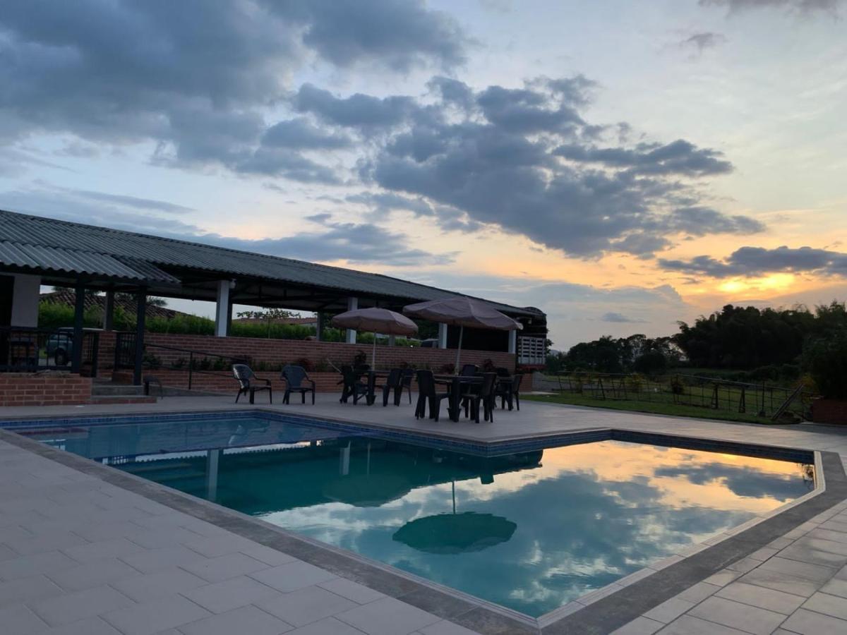 Finca Hotel El Saman De Alto Bonito Montenegro Zewnętrze zdjęcie
